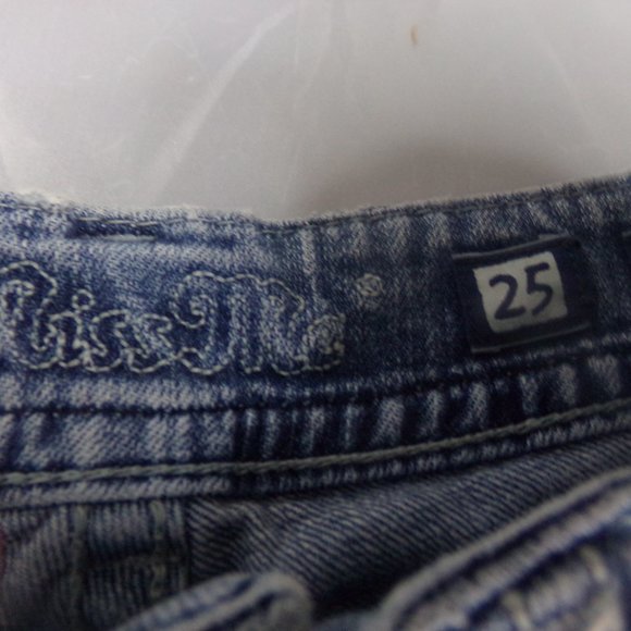 MissMe - Picture 2 of 10